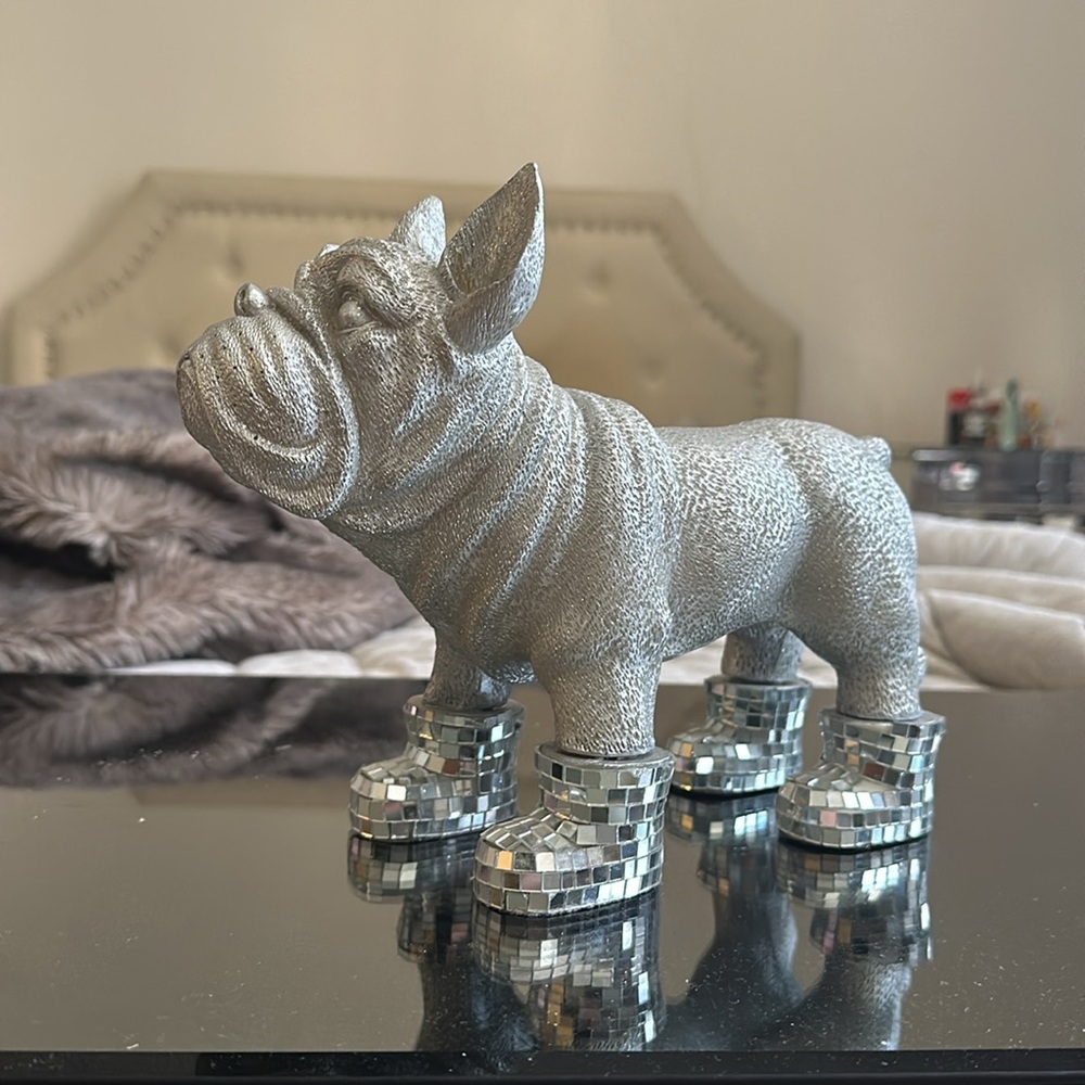 CB2 disco dog